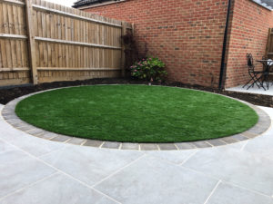 circular artificial lawn in modern contemporary garden